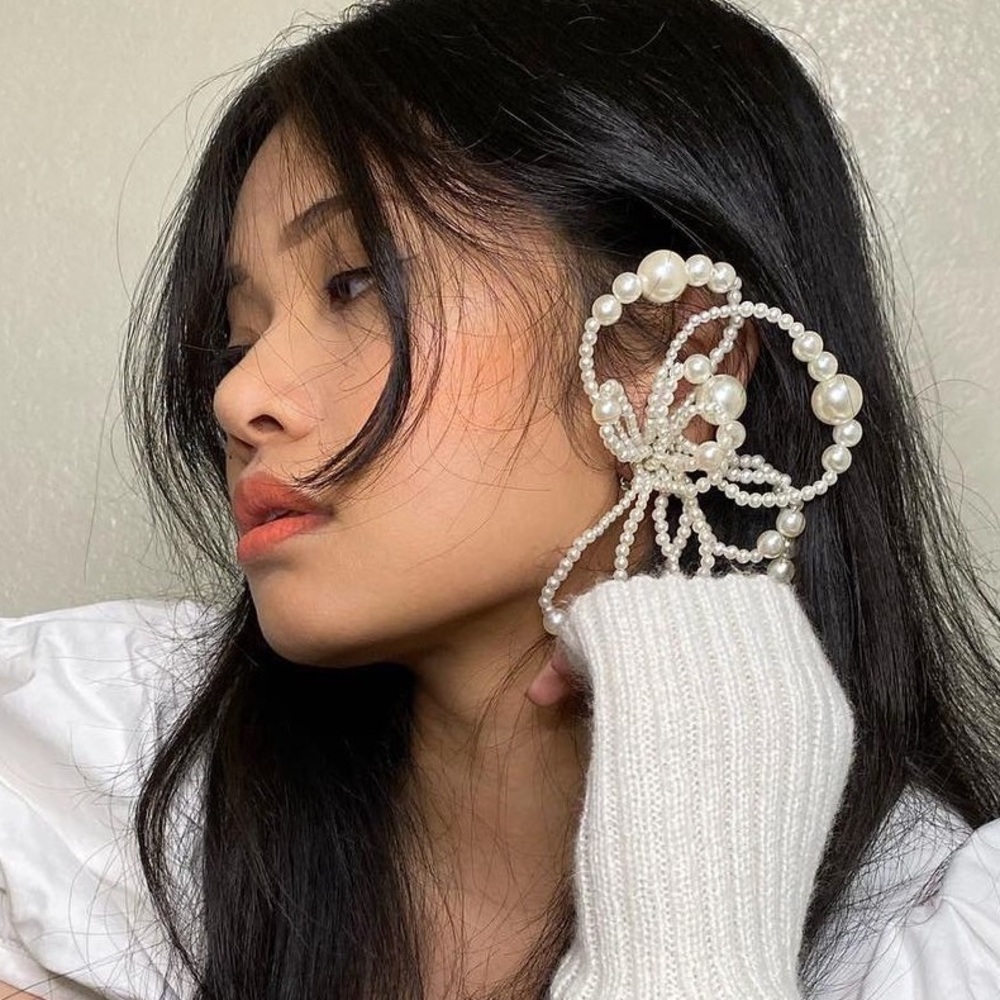 Handmade beaded clip-on earrings from 1concept